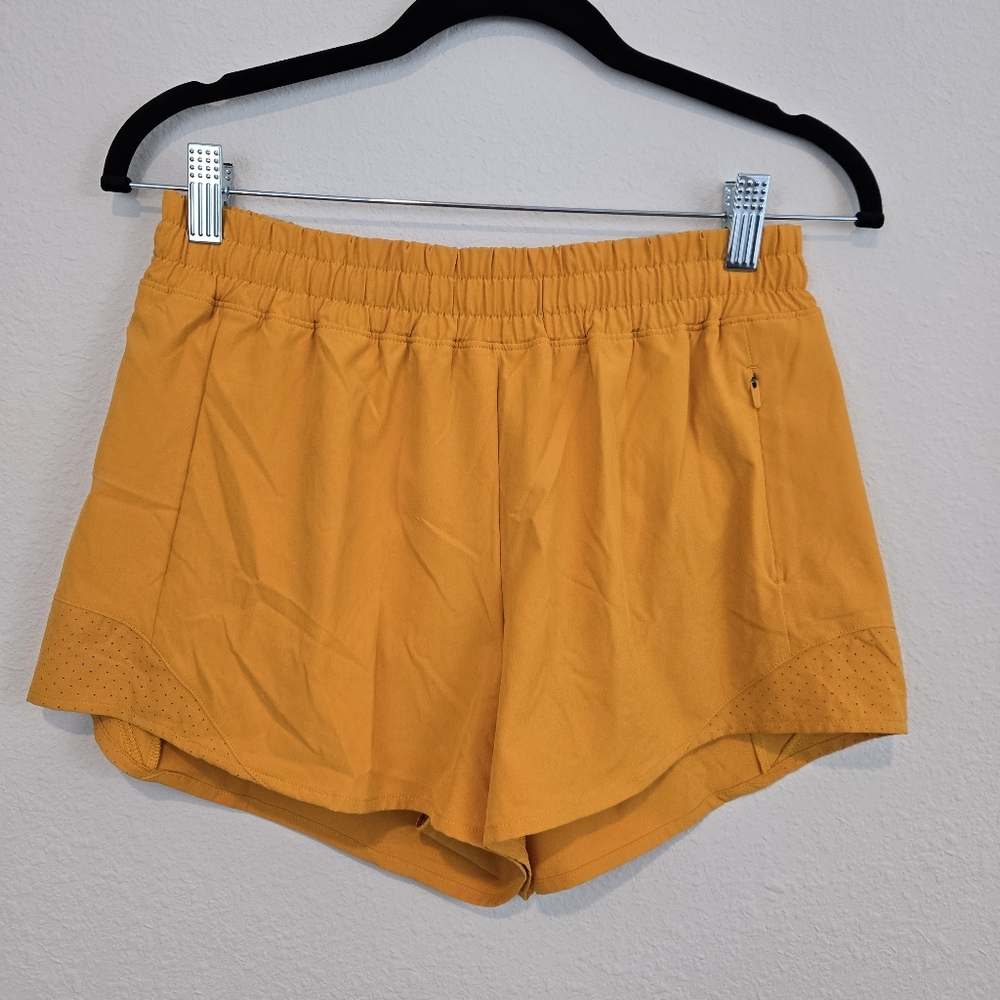 NWT Calia Mid Rise Infinity Short